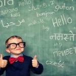 Ξένες γλώσσες και παιδί: Ποια είναι η κατάλληλη ηλικία για να ξεκινήσει;