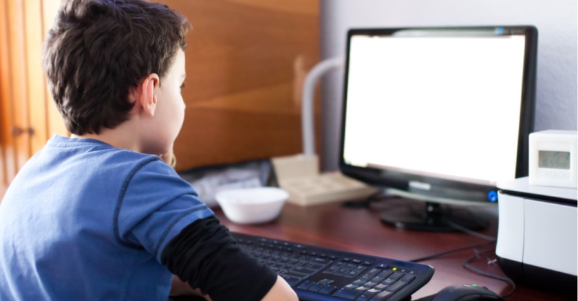 Homeschooling: Η τεχνολογία στην τηλεκπαίδευση
